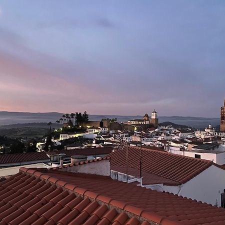 Mirador Templario Apartment Jerez De Los Caballeros Exterior photo